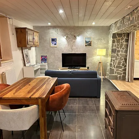 - Video Projecteur Et Terrasse - Proche Apartamento Saint-Jeoire