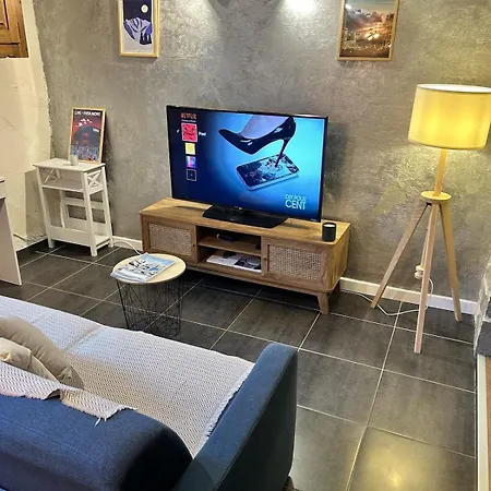 Apartamento - Video Projecteur Et Terrasse - Proche